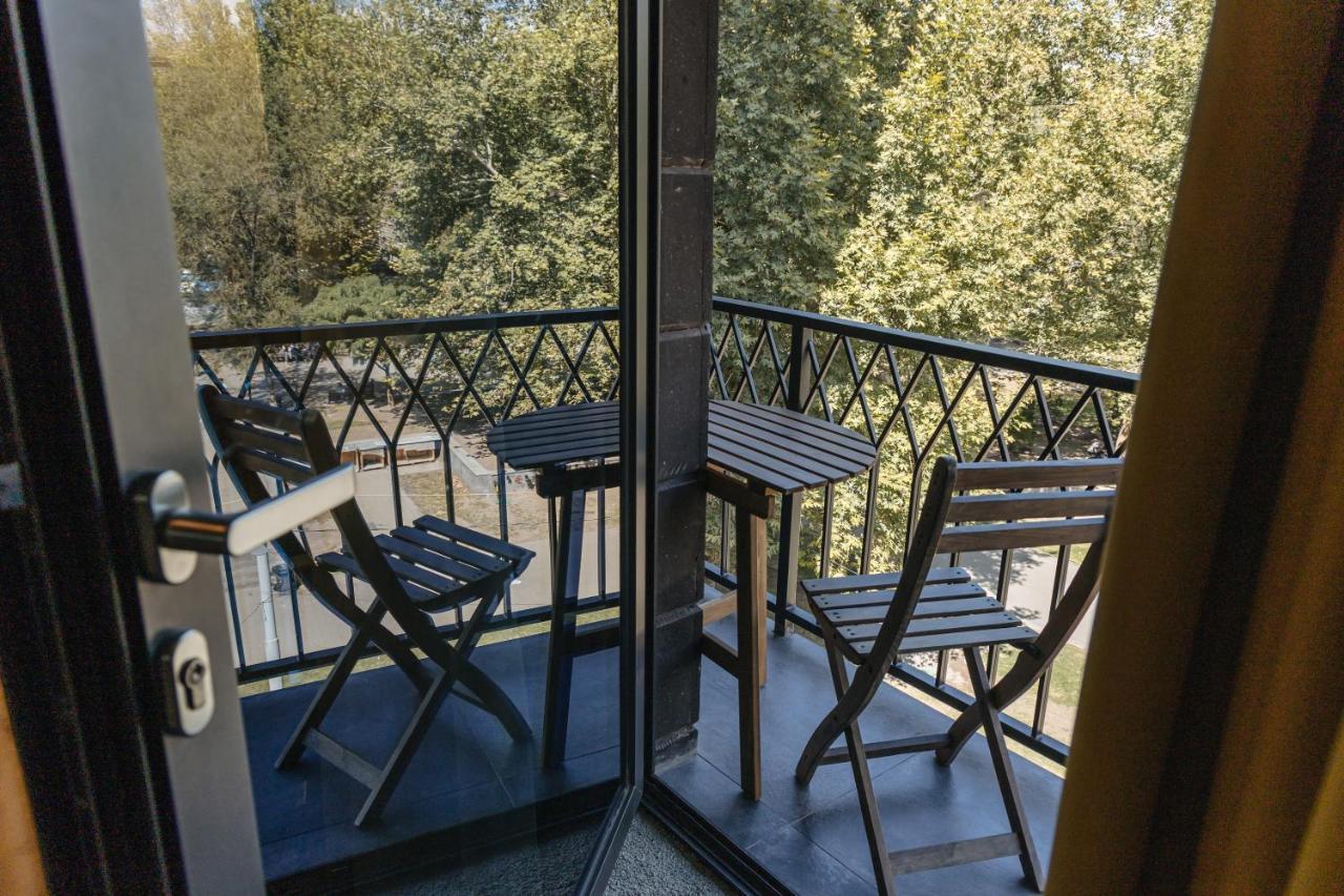Aratta Boutique Hotel Ереван Екстериор снимка